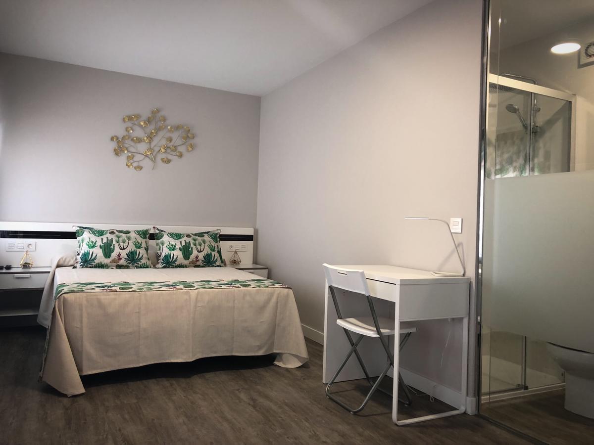 Plaza 5 Carabanchel Apartment Madrid Exterior foto